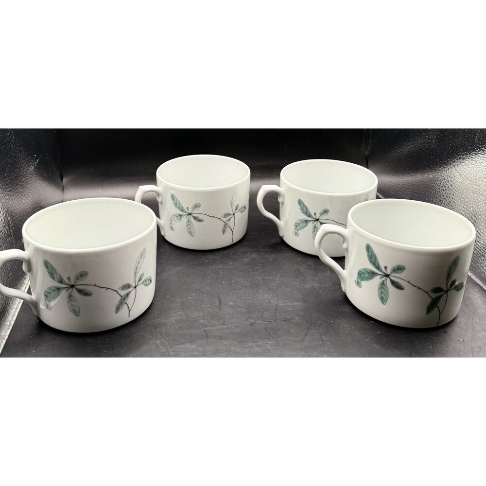 Mottahedeh Vista Alegre Famille Verte Cups Set Of 4 Kangxi Adaptation China